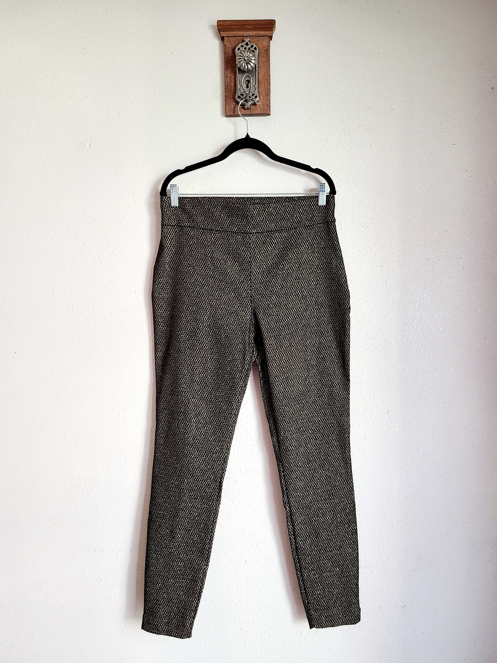 New York & Company Black and Gold Skinny Ponte Ankle Pants